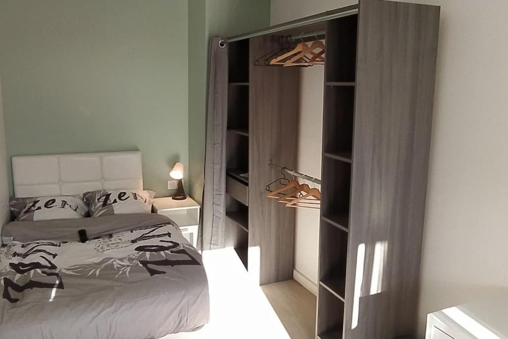 アルジャントゥイユParisian Cosy Flat With Balconyアパートメント エクステリア 写真